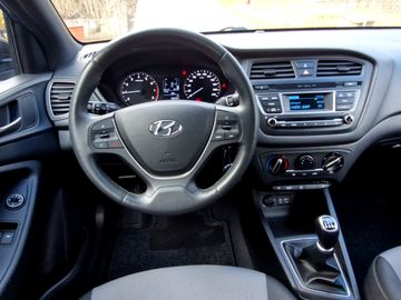 Hyundai i20 1.2 Passion (84PS)
