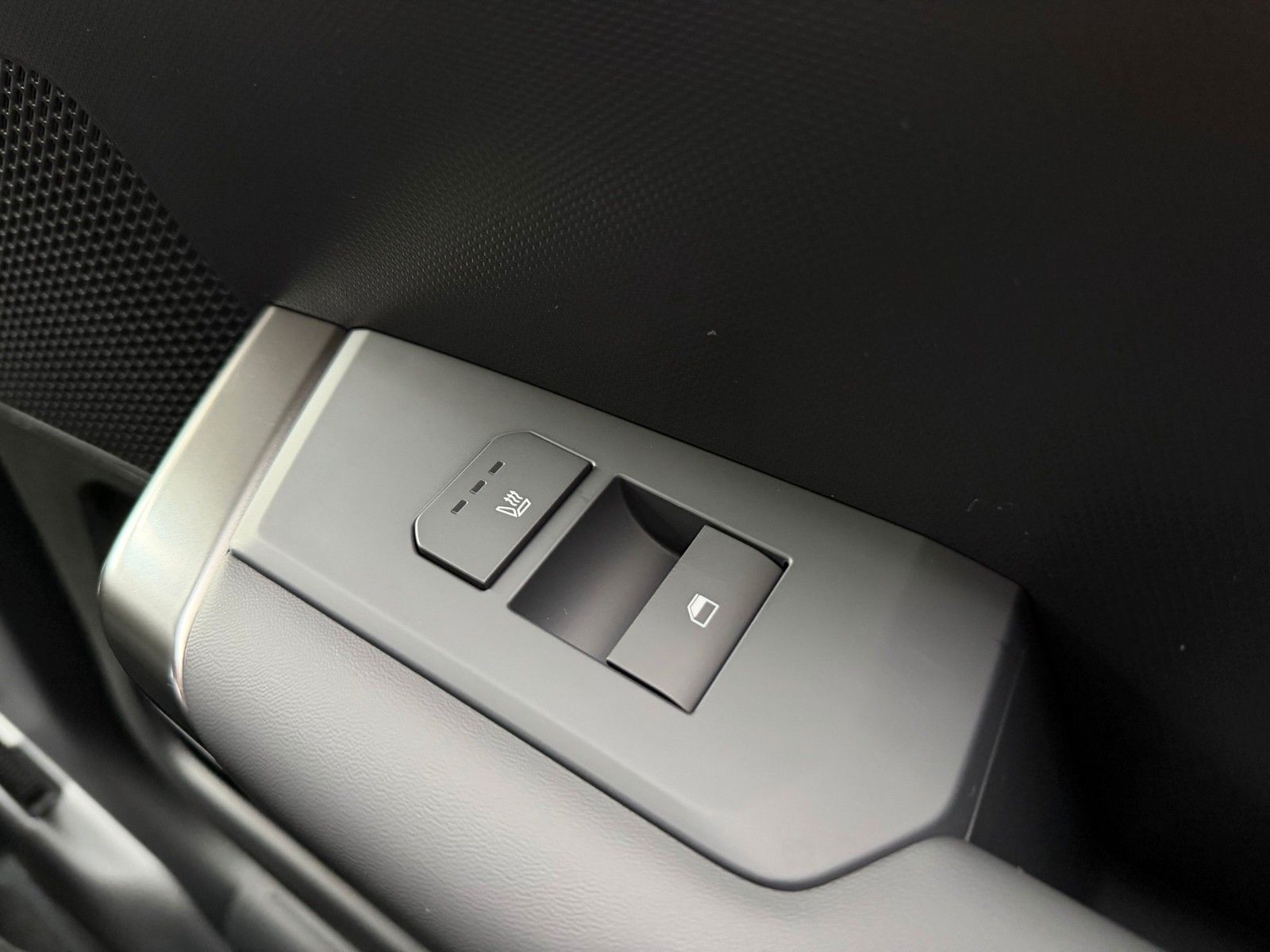 Fahrzeugabbildung Kia Seltos 1.6T 180 AWD DCT X-LINE STD