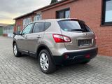 Nissan Qashqai 2.0 Acenta Navi Kamera 1. Hand TÜV - gebrauchte Nissan Qashqai aus dem Jahr 2011