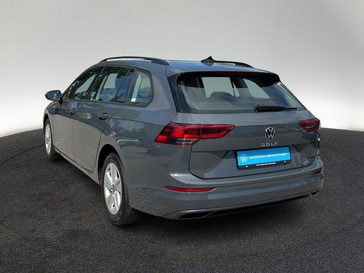 Volkswagen Golf Var.VIII 1.5 eTSI DSG Life Navi ACC CarPlay