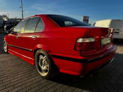 Fahrzeugabbildung BMW M3 Limousine Schiebedach Volleder