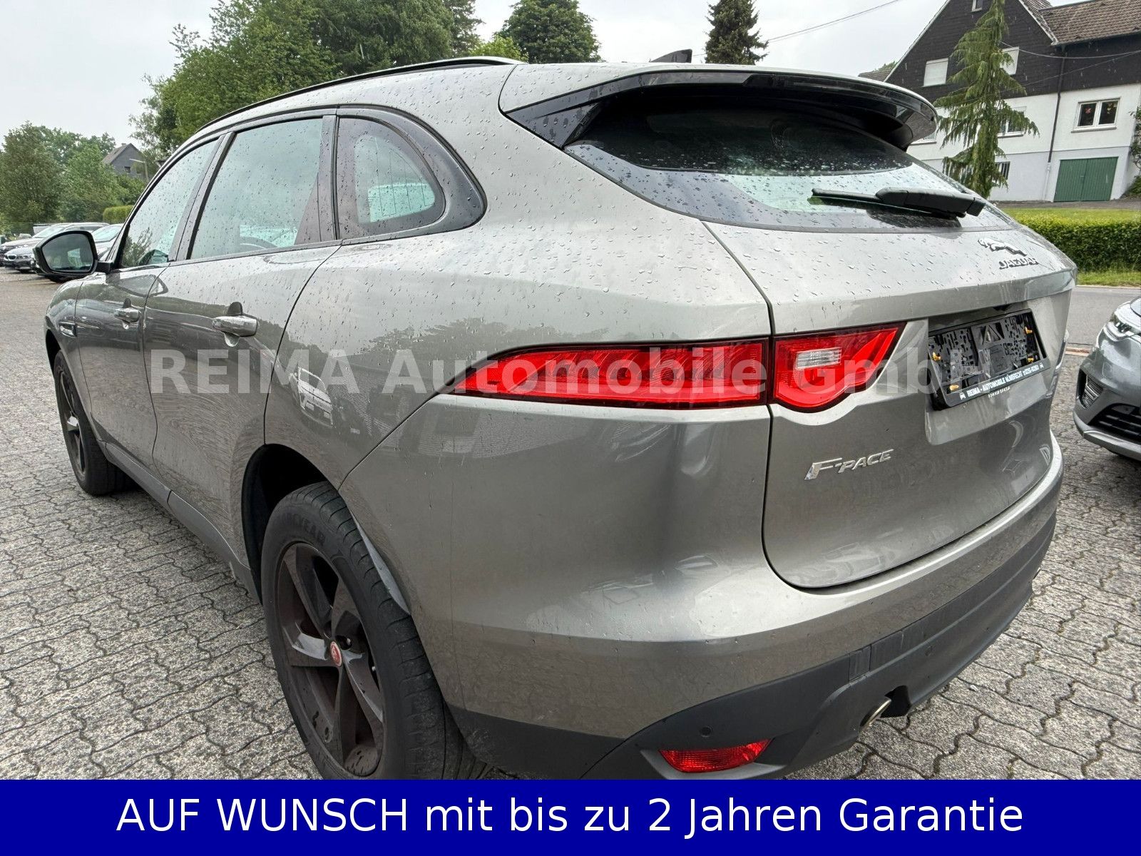 Fahrzeugabbildung Jaguar F-PACE 2,0T Prestige AWD, Pano, Leder, Meridian
