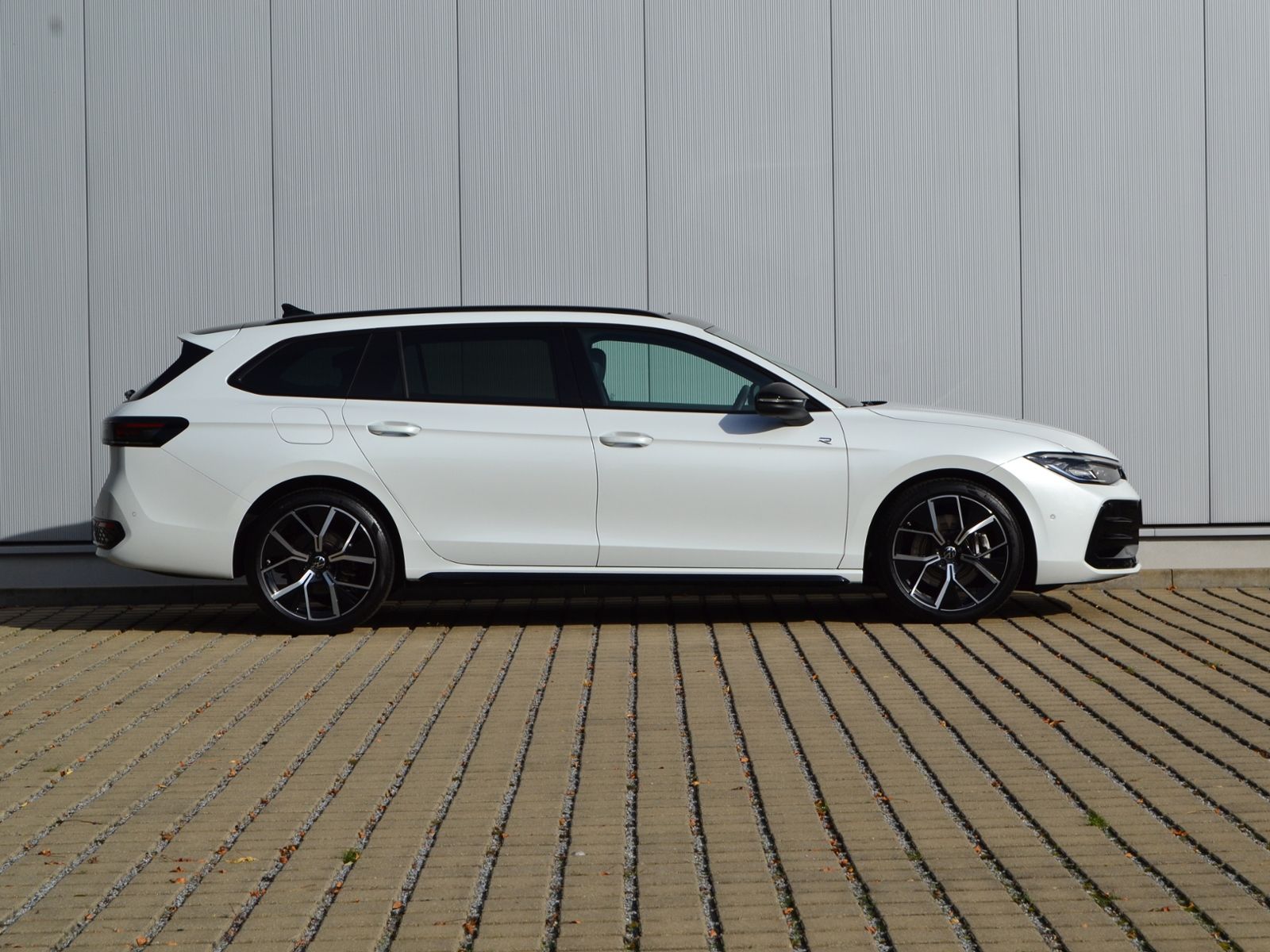 Passat Variant 2.0 TDI 193 PS 4M DSG R-Line Sign