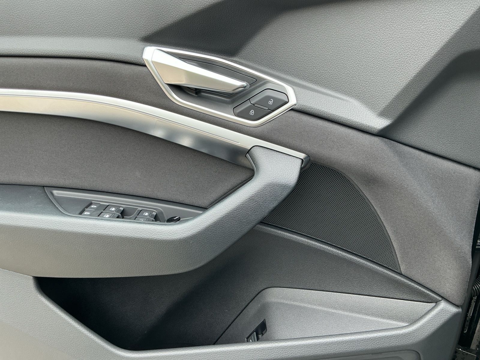Audi e-tron - Bild 15