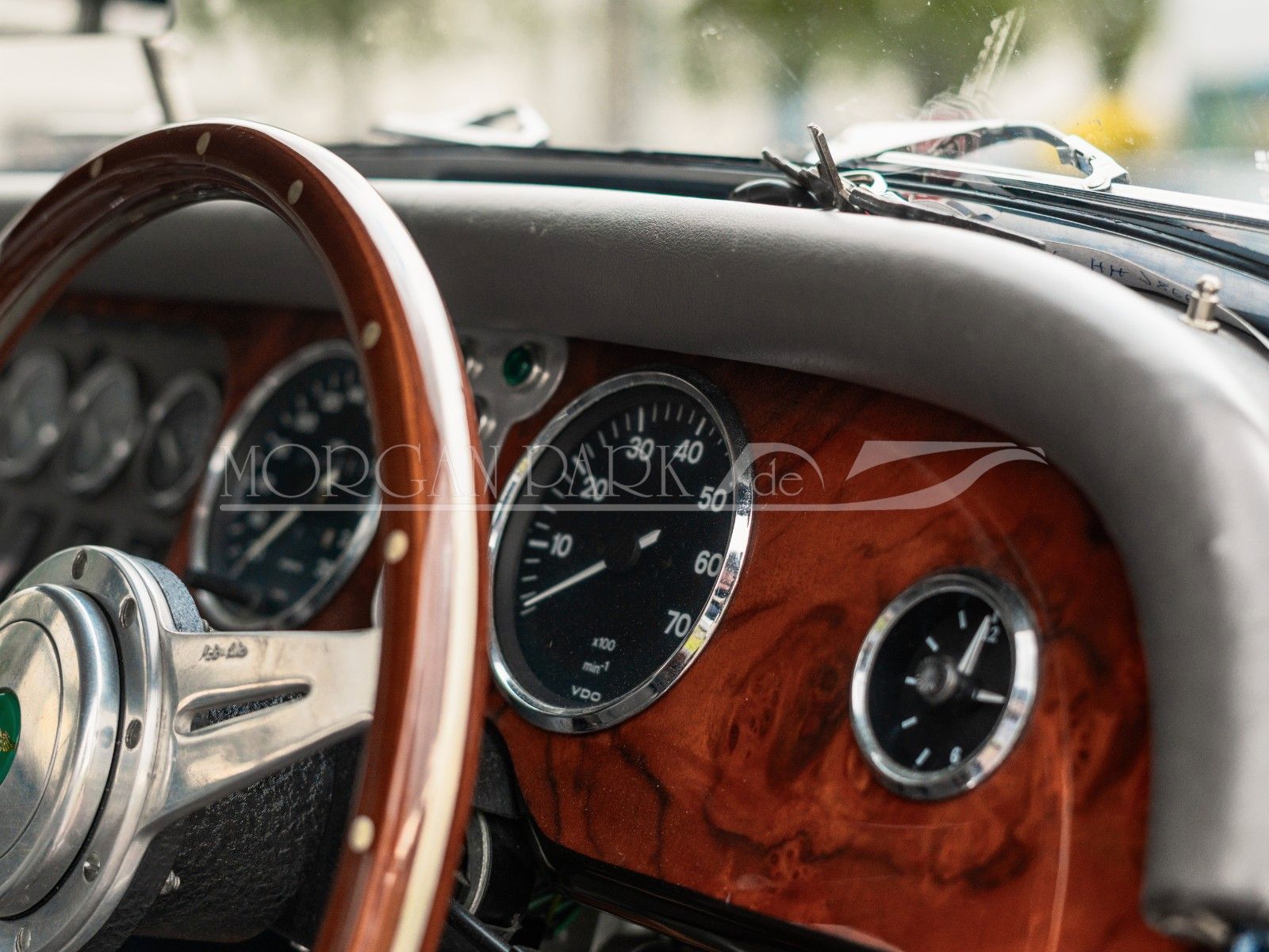 Fahrzeugabbildung Morgan Plus 4 - 4 Sitzer