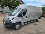 Peugeot Boxer Kasten Hochraum 333 L3H2 Pro BlueHDi 140 S - silberne Peugeot Boxer