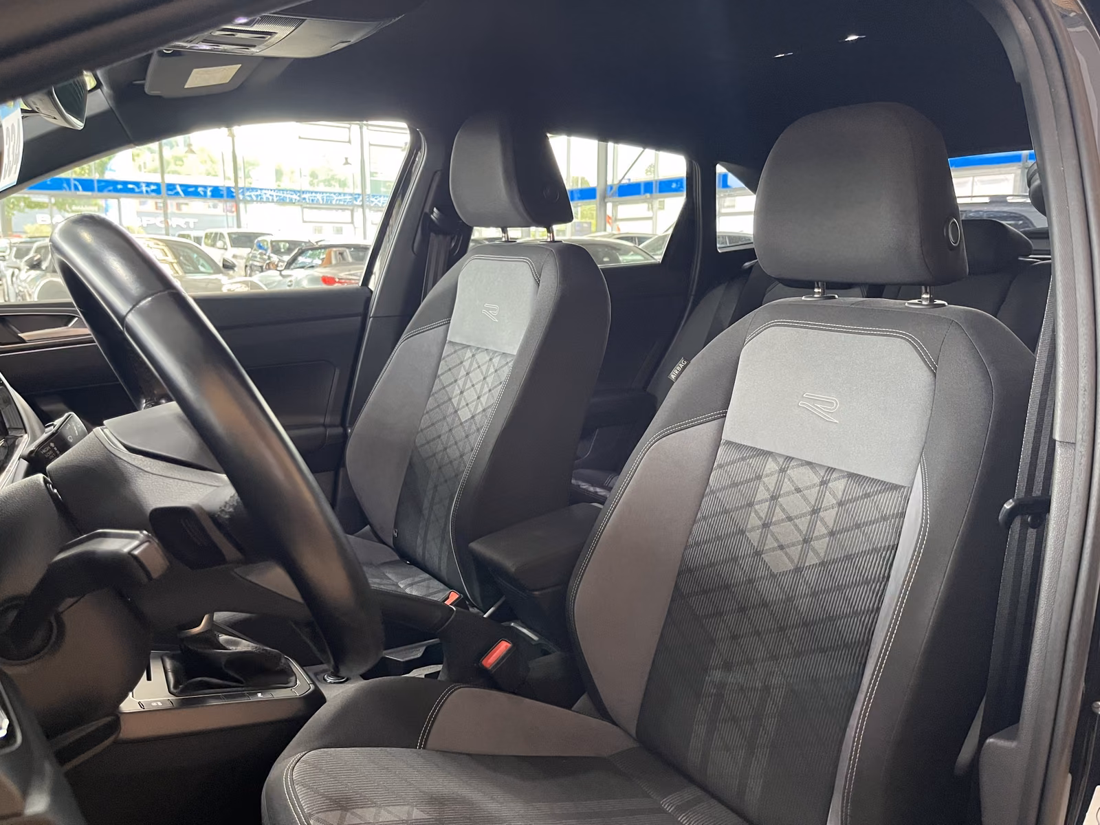 Volkswagen Taigo R-Line Navi dig.Cockpit ACC LED SHZ PDC