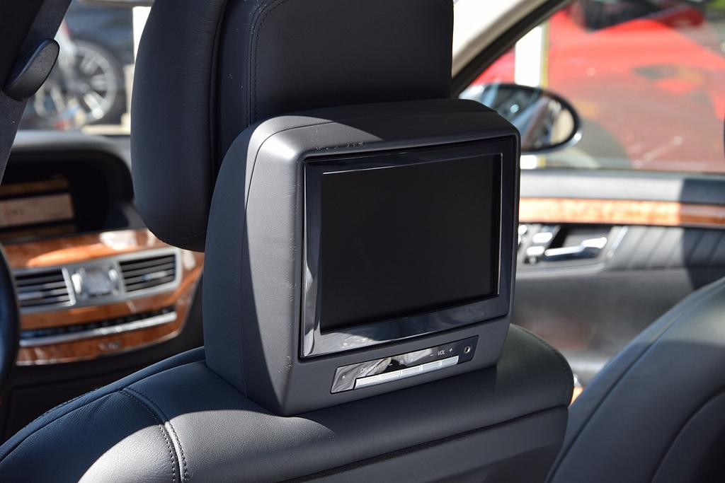 Mercedes-Benz S 600