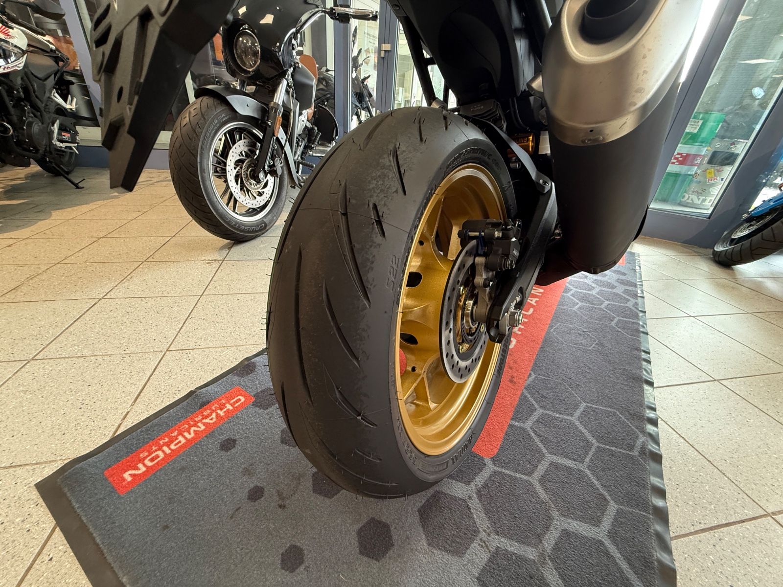CB 1000 Hornet SP