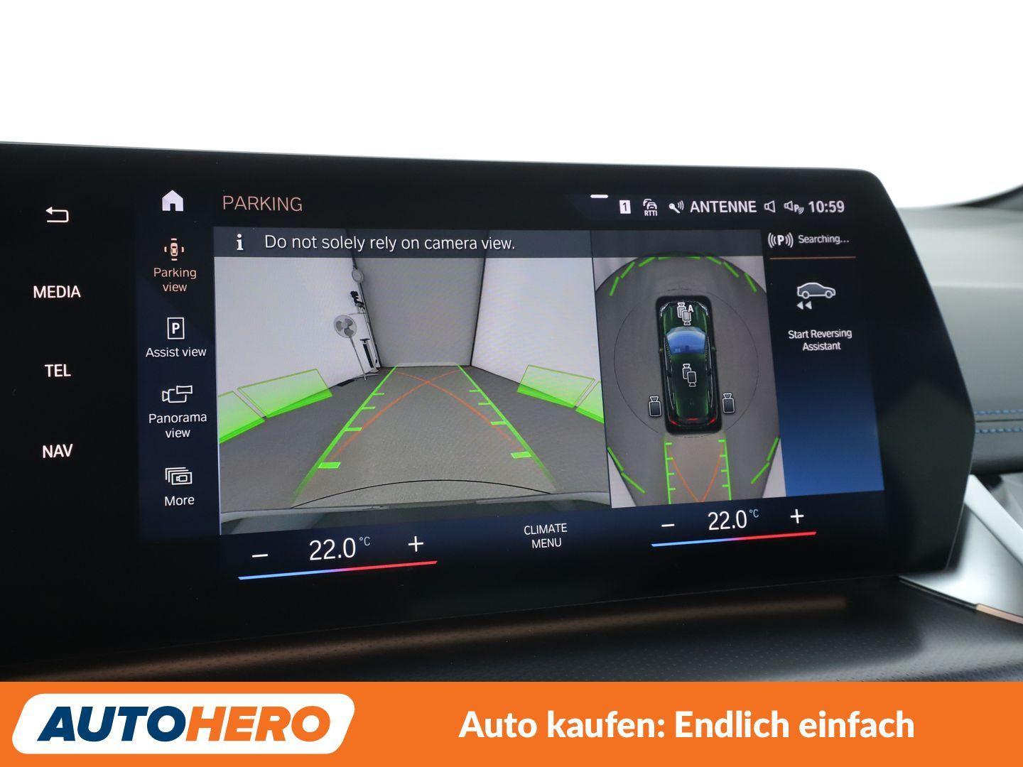 BMW 220 2er 220i Active Tourer Mild-Hybrid M Sport Aut., миниатюра 20