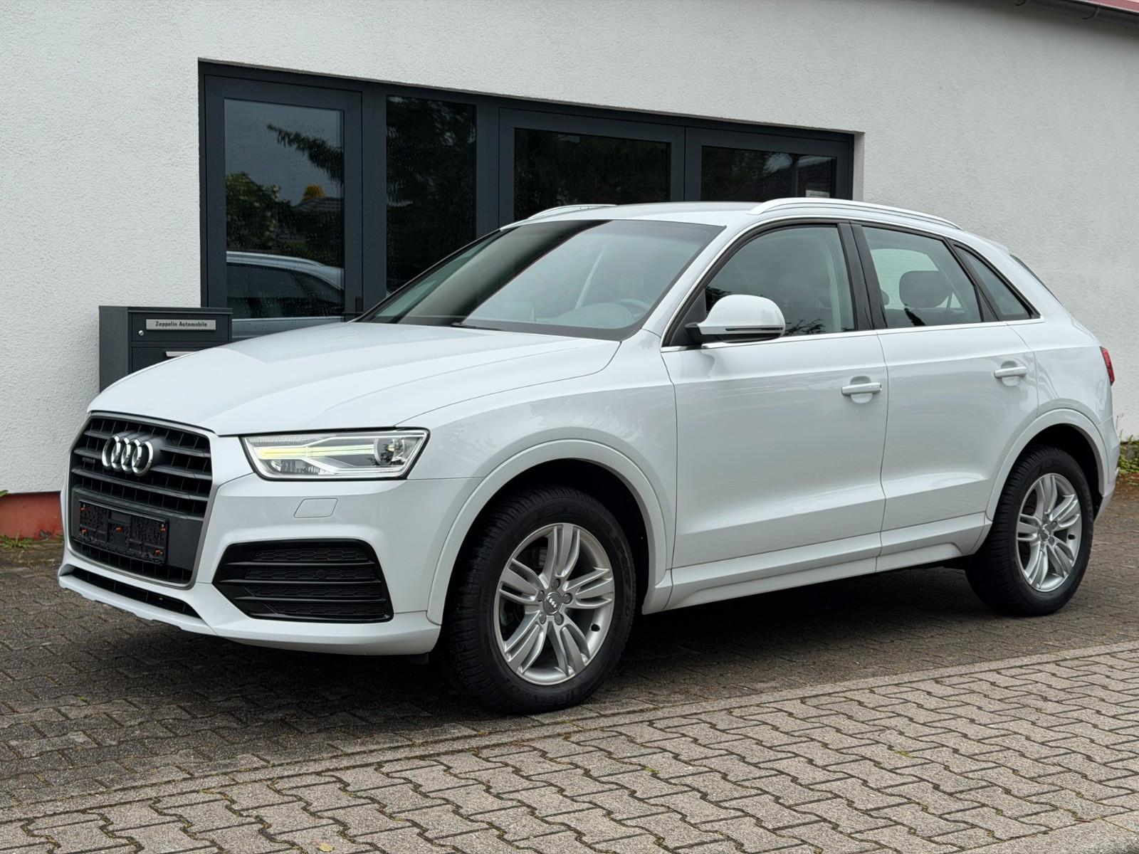 Audi Q3 2.0 TDI sport quattro*1.Hand*Bi-Xenon*Leder**