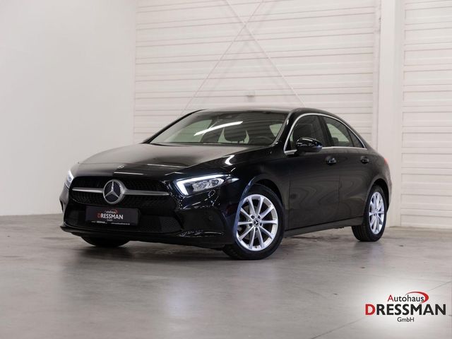 Mercedes-Benz A 180d 7G-DCT Progressive MBUX LED NAVI TEMPOMAT