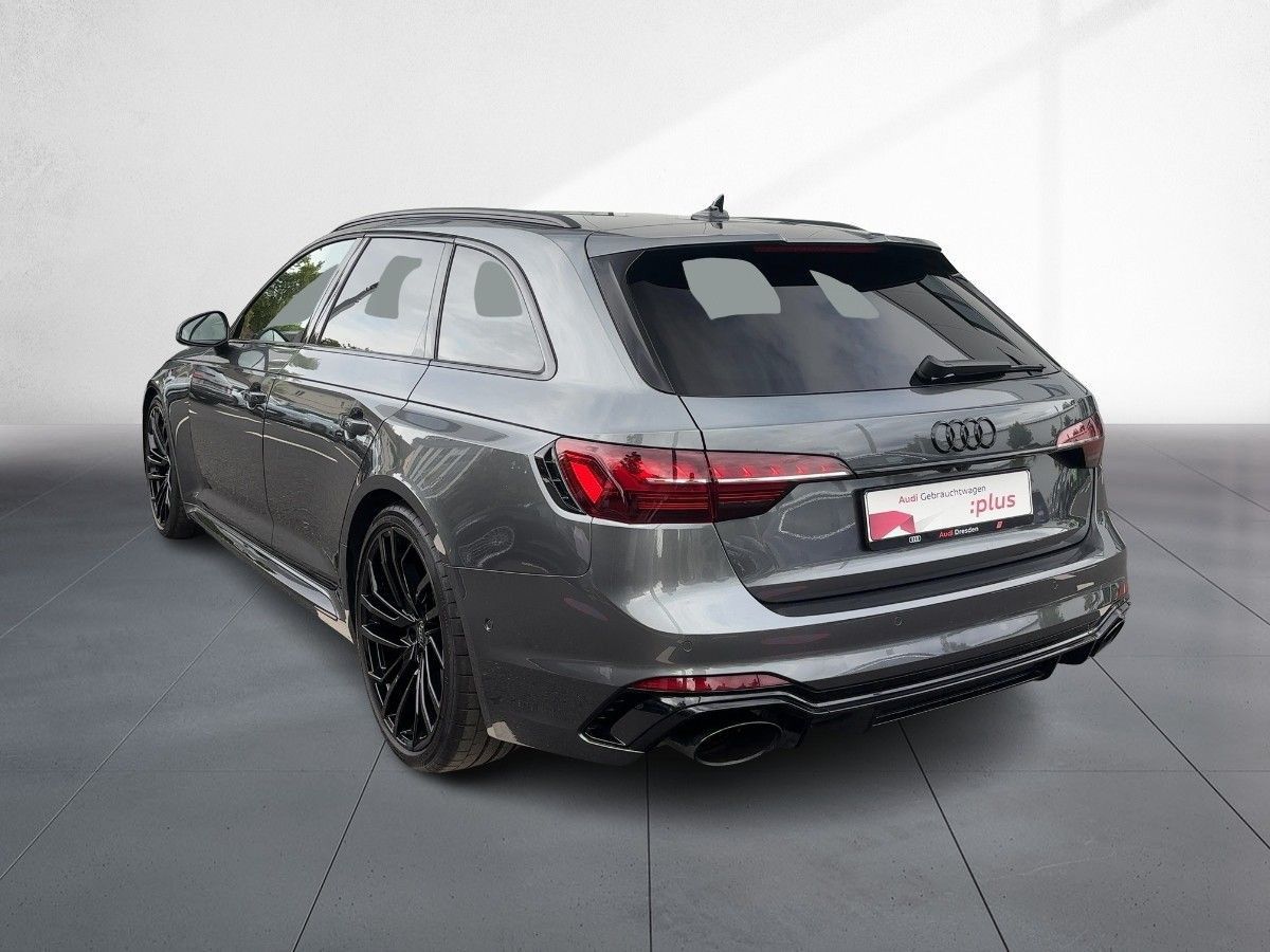 Audi RS4 - Bild 3