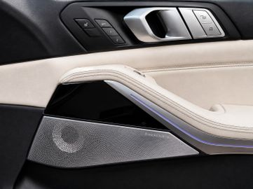 BMW X7 M50 - 10