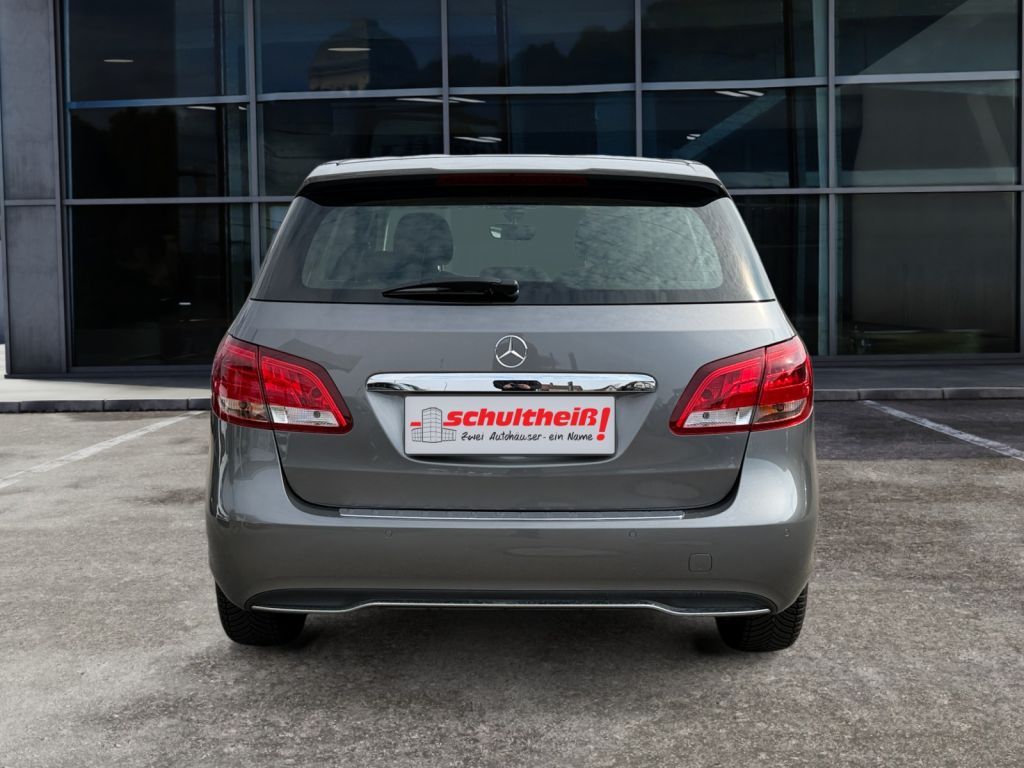 Fahrzeugabbildung Mercedes-Benz B 180 Style