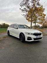 BMW 330i xDrive Touring M Sport A. M Sport - BMW 330: Kombi, 330i Xdrive