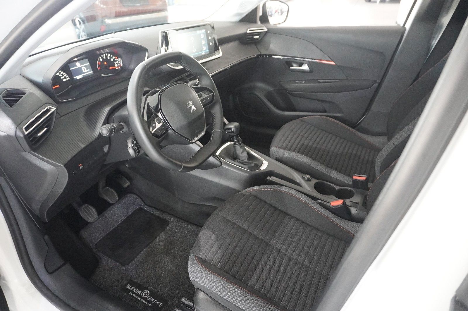 Fahrzeugabbildung Peugeot 208 1.5 HDI ACTICE NAVI/LED/SHZ/PDC/SPORT/TEMP.