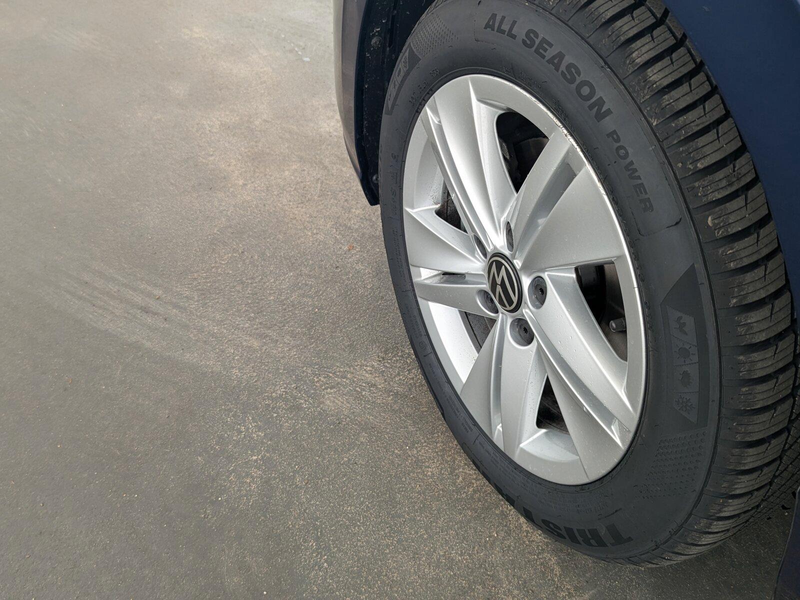 Volkswagen Golf VIII 1.5 eTSI Life OPF LED+NAVI+AHK+ACC+RFK, миниатюра 7