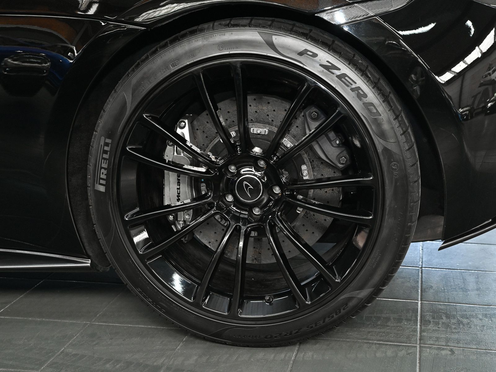 Fahrzeugabbildung McLaren 570S - Lift | Bowers&Wilkins | Nappa | Softclose