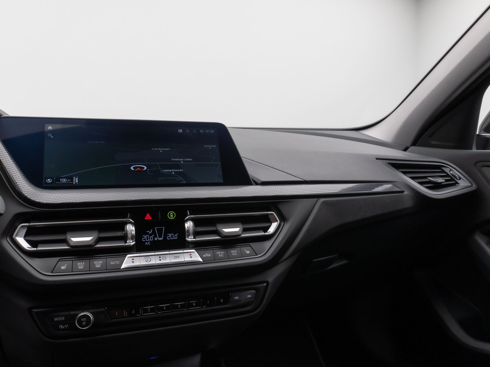 Fahrzeugabbildung BMW 118i SportLine DAB CockPitPr PDC Lenkrhz Komfort