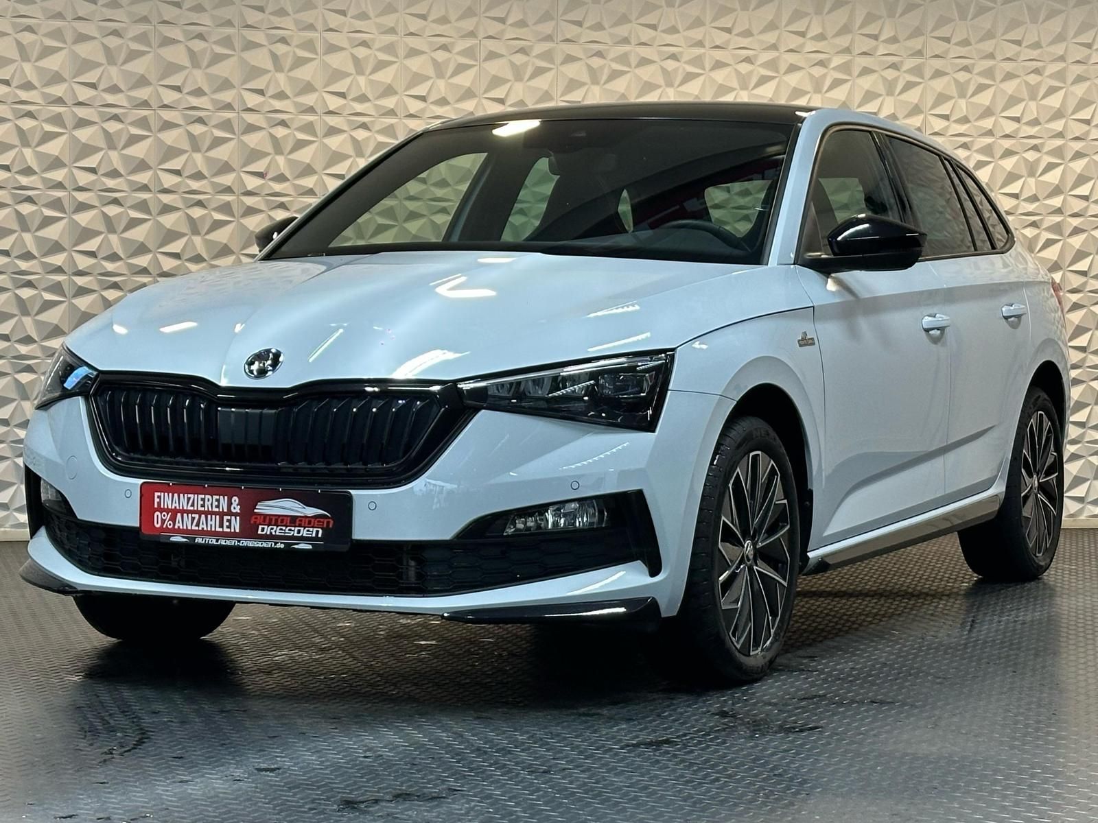 SKODA Scala 1.0TSI MONTE CARLO LED#CAM#TEMPO#SPUR#SHZ - Image 4