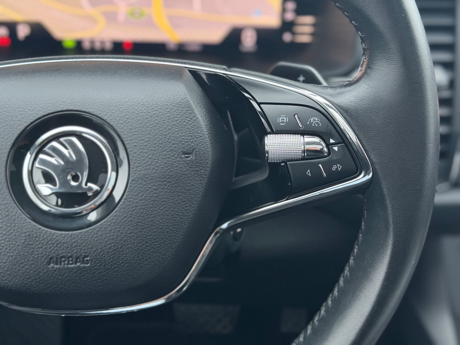 Skoda Kodiaq DSG Ambition LED Pano Ambilight foto 18