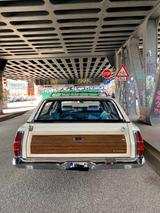 Ford LTD Country Squire  - Ford: Ltd