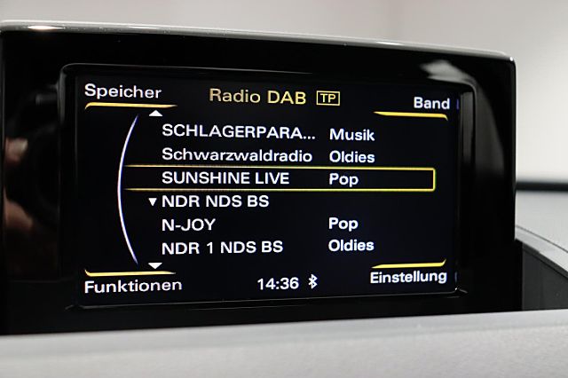 Q3 1.4 TFSI design LED NAVI PDC TEMPOMAT BT DAB