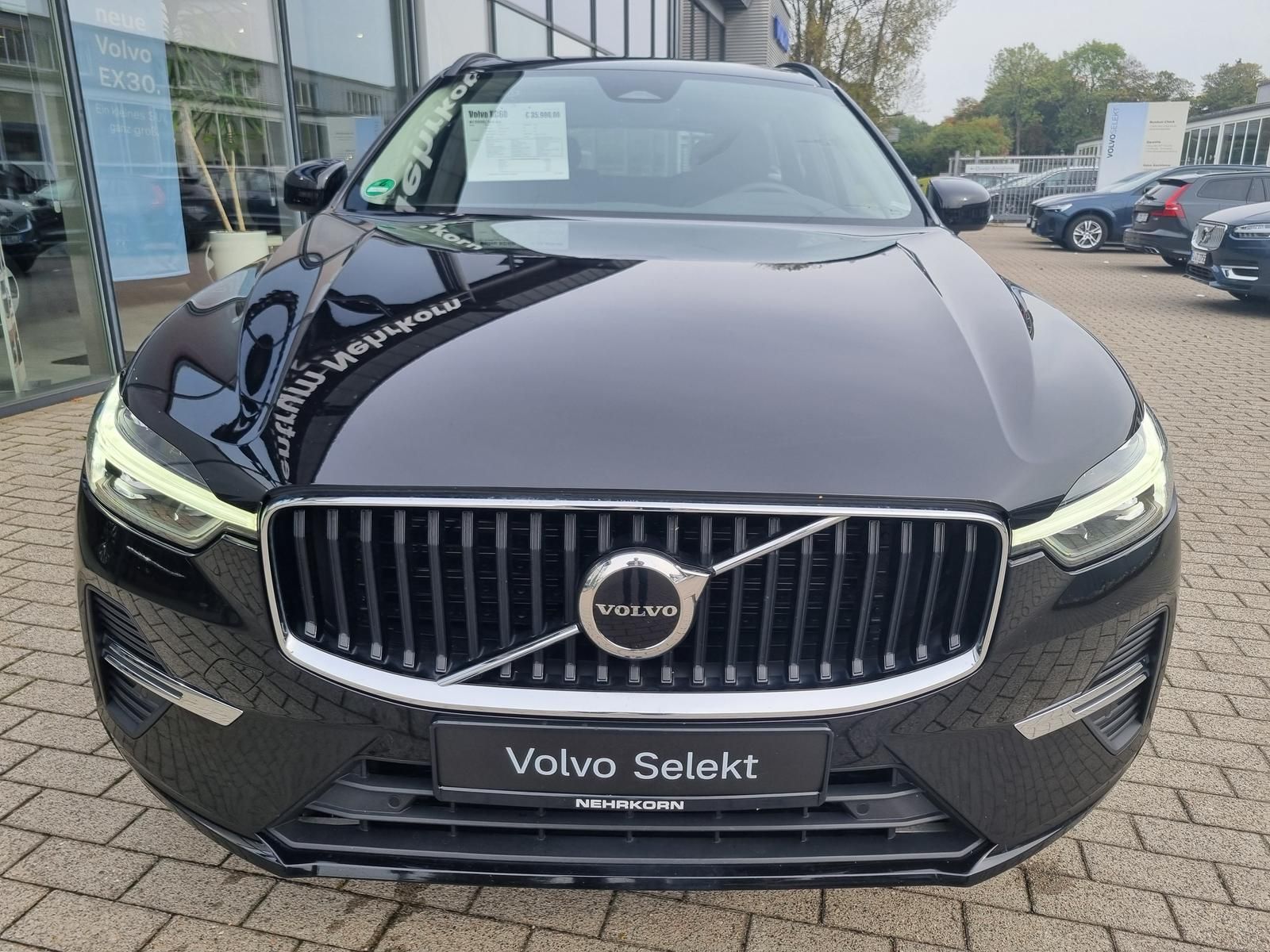 Fahrzeugabbildung Volvo XC60 B4 Diesel Core 'Anhängerkupplung'