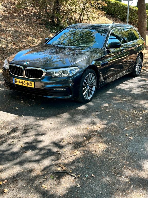 Image of BMW 540