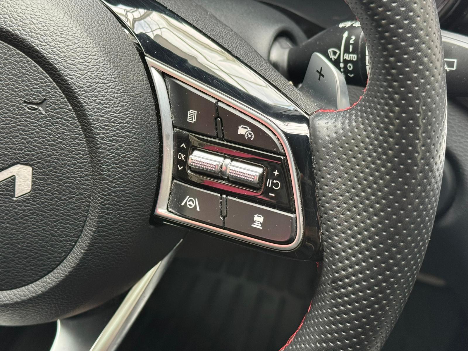 Kia pro cee'd GT DCT Panorama+Klappe+Bi-LED+JBL+DAB
