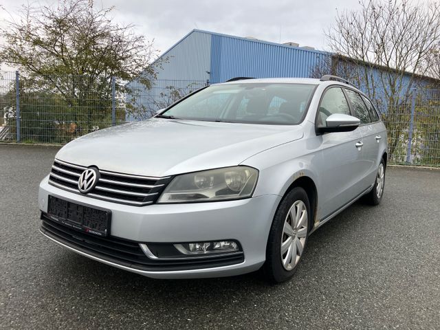 Volkswagen Passat Variant Trendline BlueMotion 1-Hand