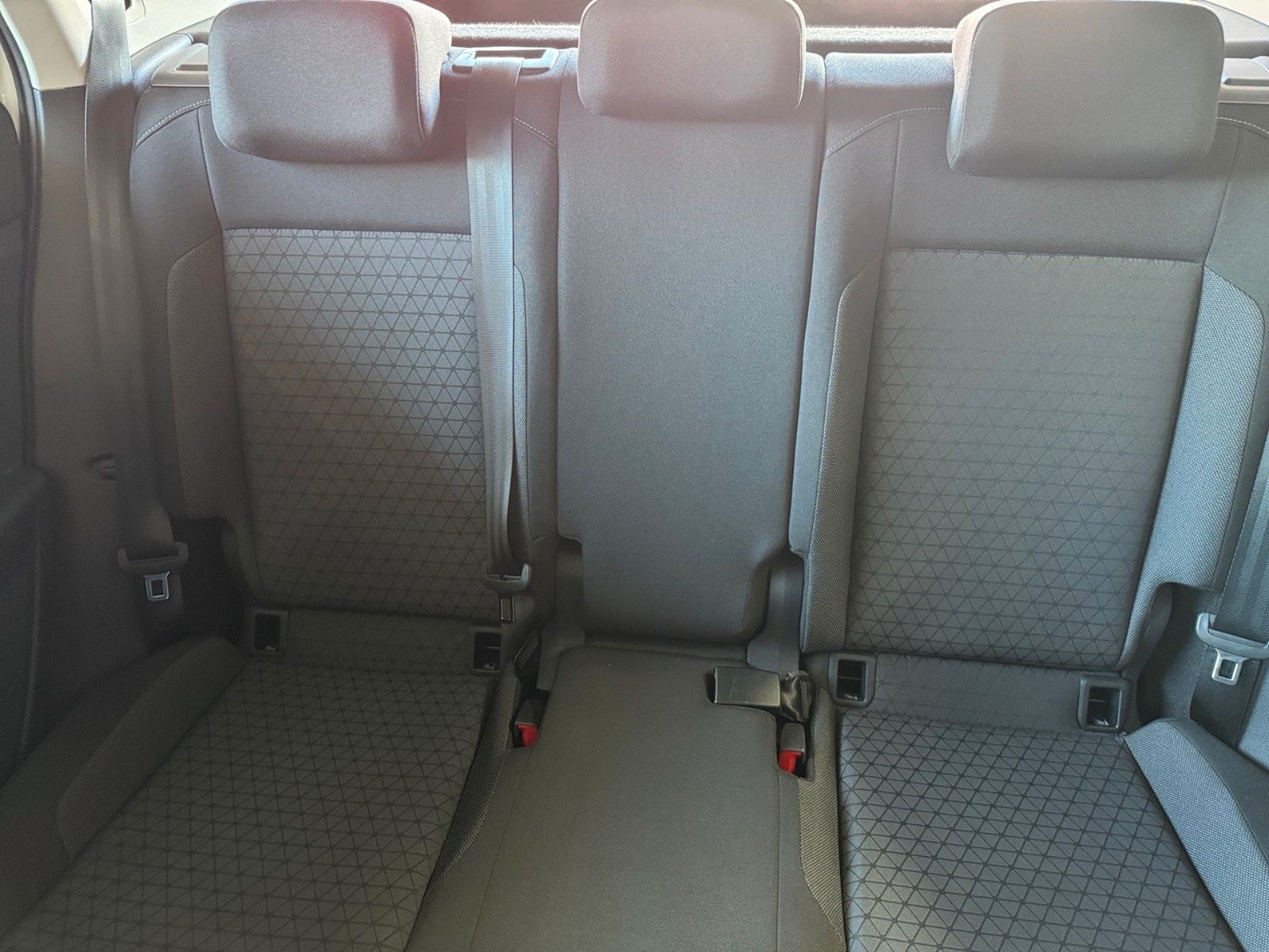 Fahrzeugabbildung Volkswagen T-Cross Life 1.5 TSI