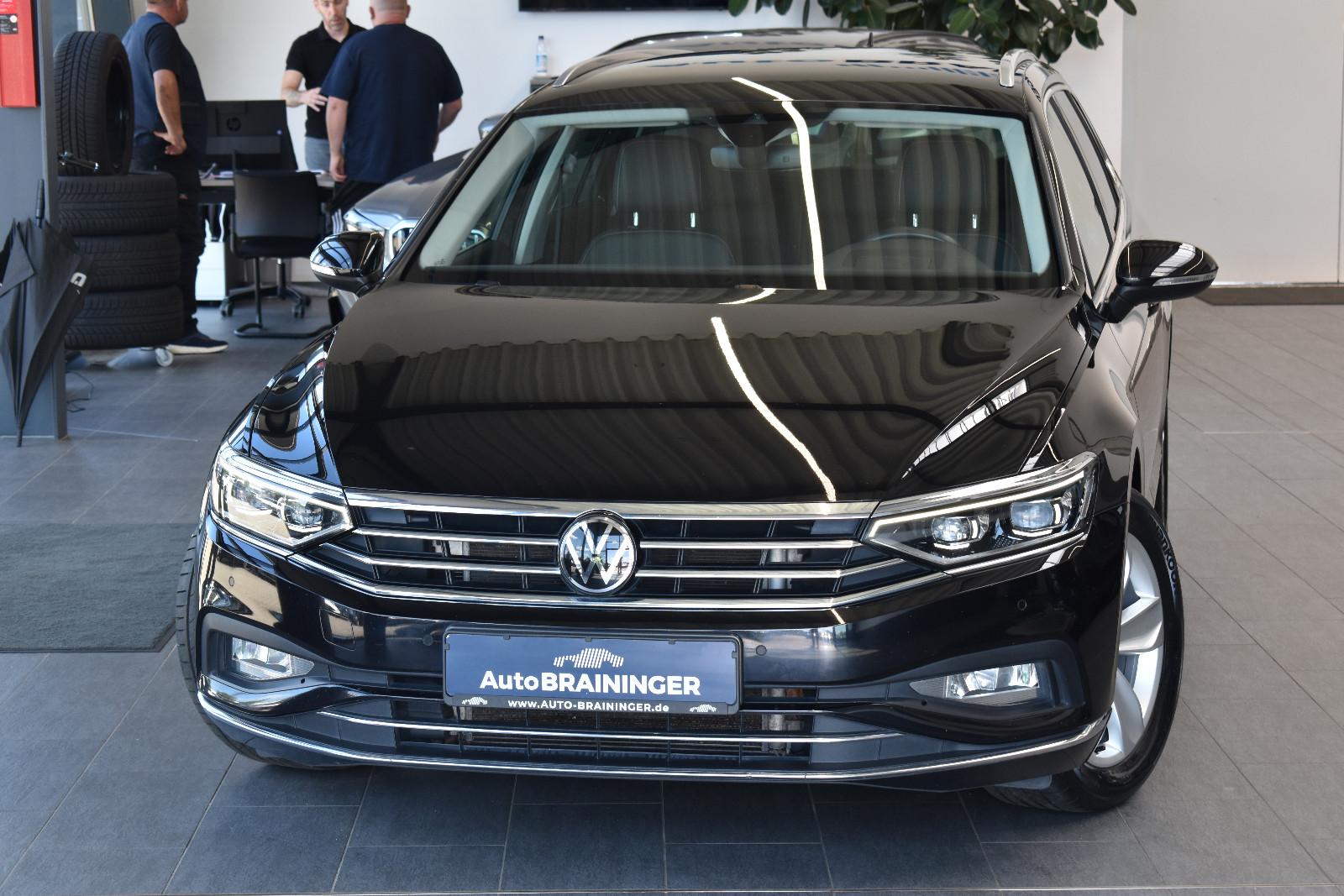 Volkswagen Passat Var. 2.0TDI Elegance DSG IQ-Light~Virtual