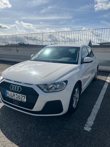 AUDI A1 30 TFSI Sportback -
