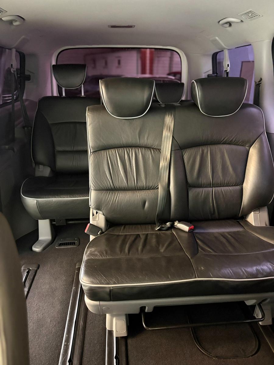 Hyundai H-1 Premium Grand