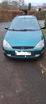 Ford Focus 1.6 Ghia Autom. Ghia - gebrauchte Ford Focus aus dem Jahr 2000