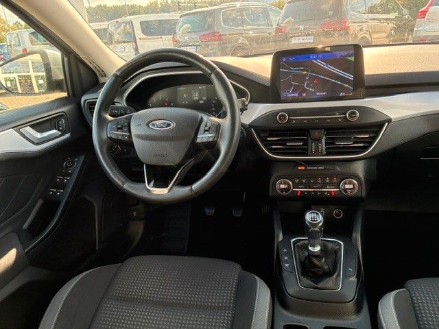 Fahrzeugabbildung Ford Focus Turnier -Navi/LED/Sitzheiz-