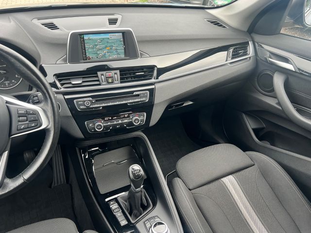 BMW X1 Baureihe X1 xDrive 20 d Sport Line BMW X1 Baureihe X1 xDrive 20 d Sport Line