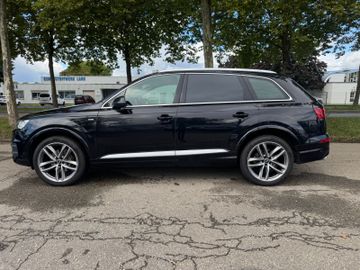 Audi Q7 - 10