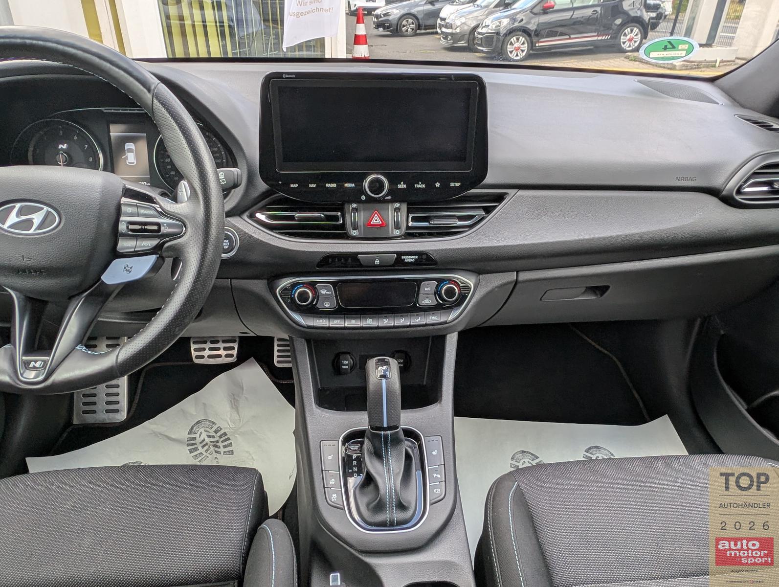 Hyundai i30 2.0 N-Performance*1.Hd*Auto*LED*RKam*CarPlay, миниатюра 18