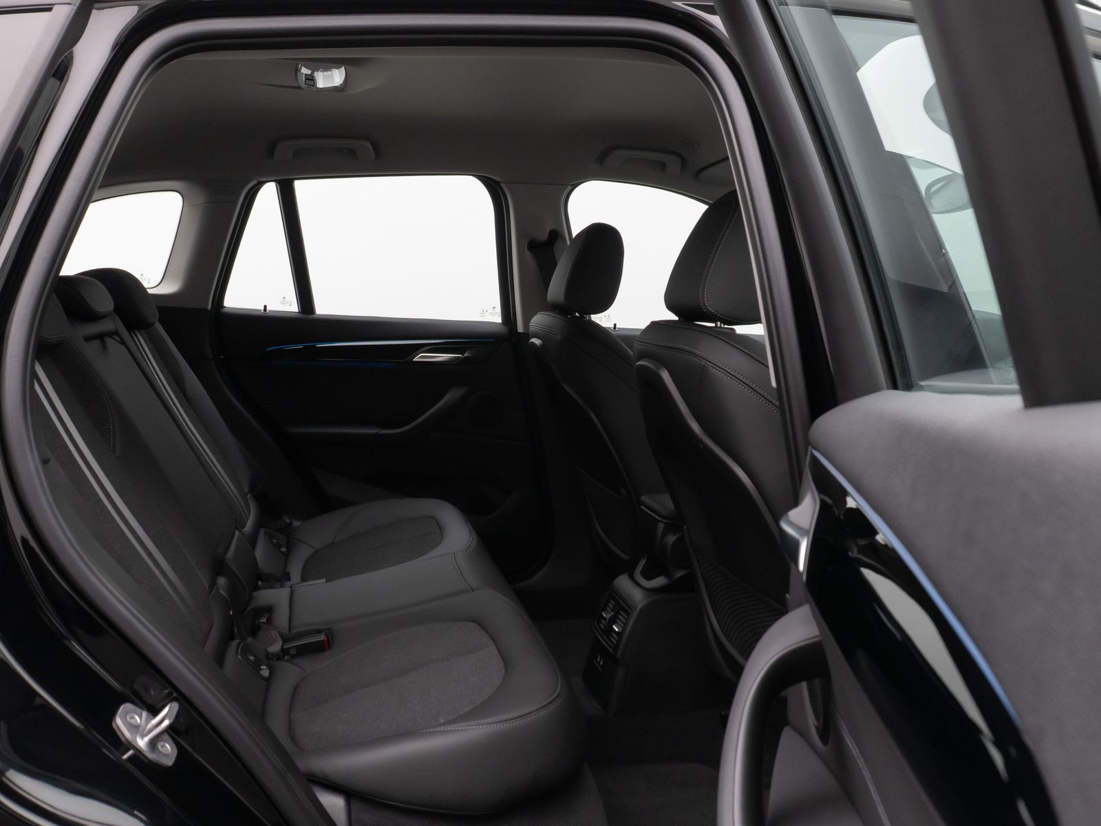 Fahrzeugabbildung BMW X1 xD25e Sport Line Kamera DAB Navi LED Komfort