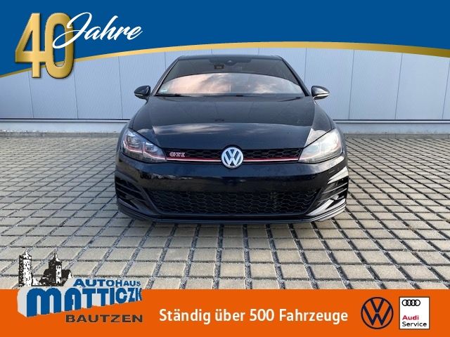 Volkswagen Golf VII GTI Performance 2.0 TSI DSG 19-ZOLL+SFW