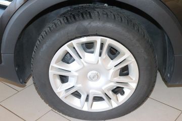 Fotografie des Opel Crossland (X) Crossland 1.2 GS Line AHK