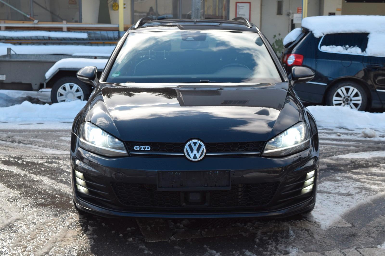 Volkswagen Golf VII Var. GTD DSG~TOP Ausst.~TÜV ZR+Serv NEU