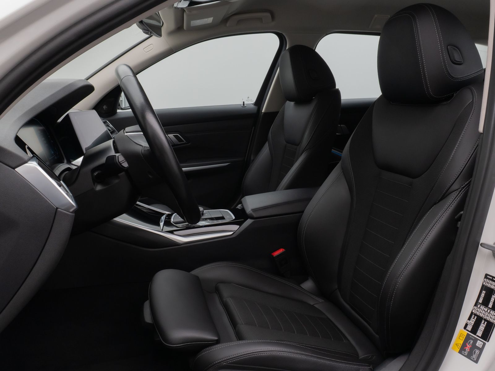 Fahrzeugabbildung BMW 320e Sport Line 360° Laser DAB H/K Komfort Alarm
