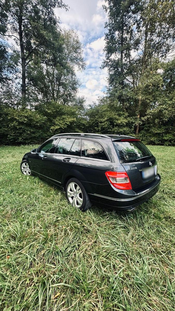 Mercedes-Benz C220 2011 — photo 6