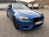 BMW M5 Limousine  Softclose!!! - blaue BMW M5