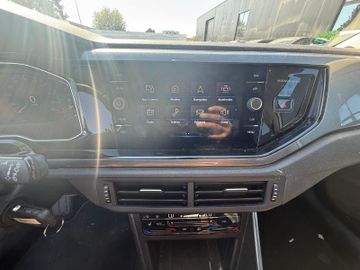 Volkswagen Taigo - 11