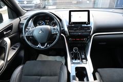 MITSUBISHI Eclipse Cross Plus 2.4 Select Hybrid 4WD Navi 1H MITSUBISHI Eclipse Cross Plus 2.4 Select Hybrid 4WD Navi 1H